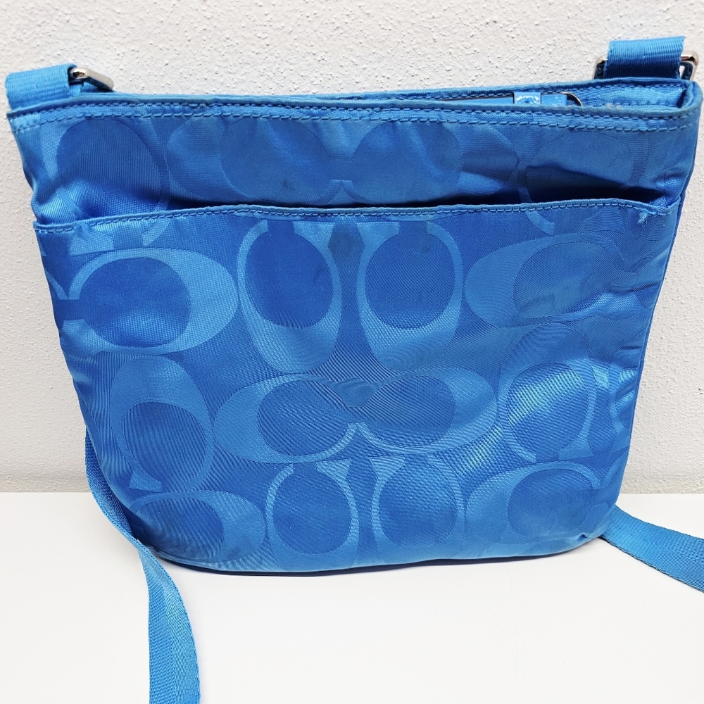 Coach Blue Crossbody Bag - Picture 3 of 15